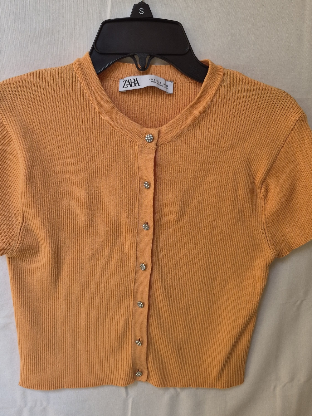ZARA Orange Short-Sleeve Ribbed Button Cropped Cardigan